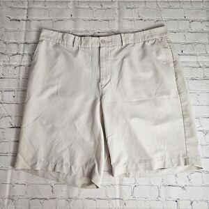 Nike Dri-Fit‎ Shorts Mens 38 Cream Ivory Pockets Golf Stretch 56323 Performance